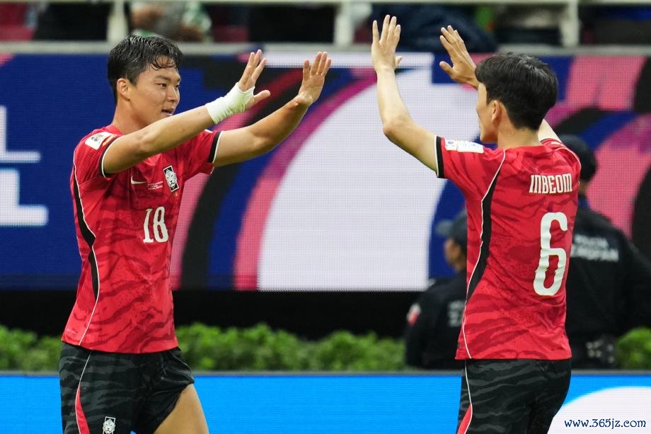 [图]全国杯：黄仁范传射吴贤揆制胜球 韩国2-1逆转捷克亚搏(中国)一站式服务官方网站